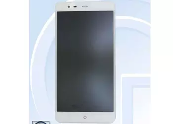 Живые фотографии неанонсированного смартфона ZTE Nubia X6
