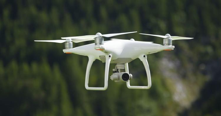 Groot-Brittannië wil 10.000 drones van verschillende ...