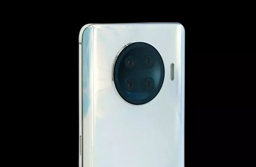 Когда представят флагман Realme Race с чипом Snapdragon 888, 125-ваттной зарядкой и AMOLED-экраном на 160 Гц