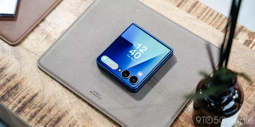 Обзор Galaxy Z Flip: уникальность в вашем кармане