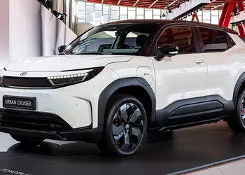 Toyota Urban Cruiser: компактный электро-SUV с запасом хода до 400 км