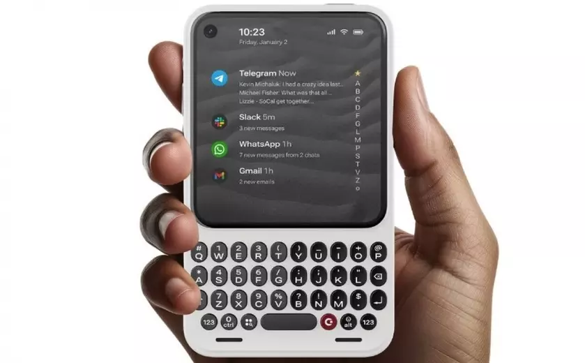 Clicks Communicator: Следующий шаг в эволюции смартфонов?