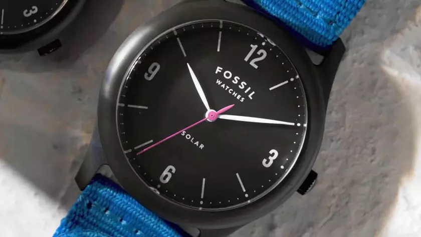 Fossil Solar: экологичные наручные часы с зарядкой от солнечной энергии