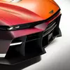 Крупный план Aston Martin Valen - превью