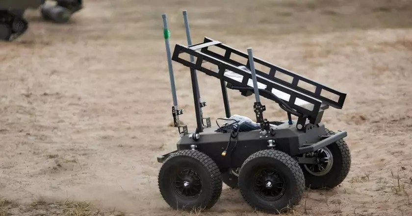 Украина в 2024 году ввела в эксплуатацию 10 новых типов наземных дронов