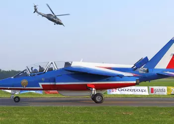 Во Франции во время тренировки столкнулись самолеты Patrouille de France во время тренировки 