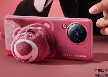 Xiaomi представила смартфон Civi 3 Disney Strawberry Bear с расширенным комплектом поставки