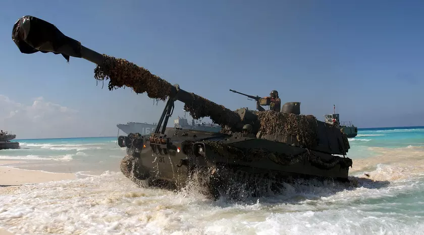 Expal разрабатывает 155-мм снаряды с дальностью до 80 км для самоходных гаубиц M109