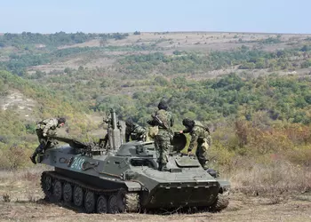 Украинские военные начали применять болгарские самоходные минометы "Тунджа"