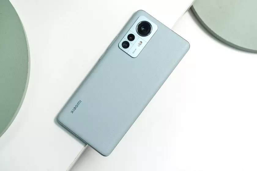 Xiaomi 12 и Xiaomi 12 Pro начали получать сертификаты, необходимые для выхода на международный рынок