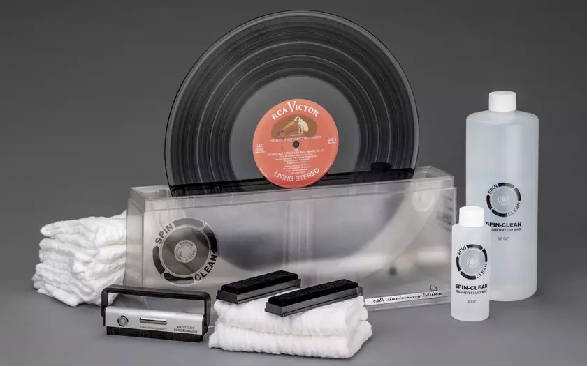 Как правильно ухаживать за виниловыми пластинками