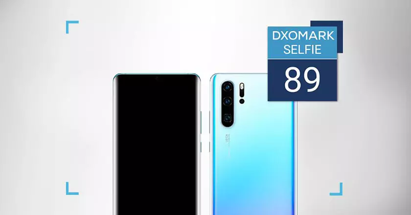 Хуже Samsung Galaxy S10+, Note 9 и Pixel 3: селфи-камера Huawei P30 Pro подкачала