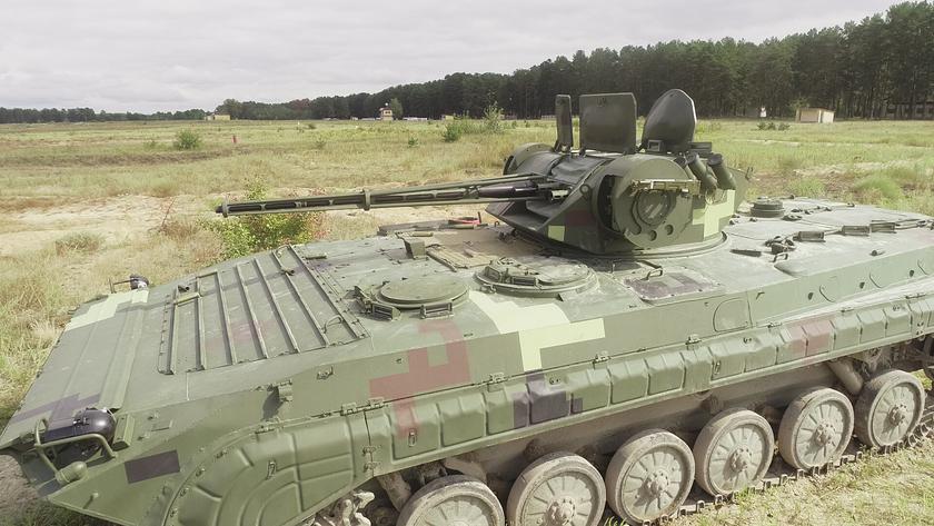 L'esercito ucraino iniziò a utilizzare gli esclusivi BMP-1TS e BTR-4MV1 nelle battaglie