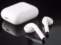 post_big/Apple-AirPods-na-stole.jpg