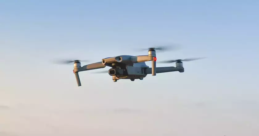 Квадрокоптер DJI помог уничтожить кухню, личный состав и танк российских войск