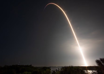 SpaceX ввела на орбиту 10 спутников для отслеживания гиперзвукового оружия