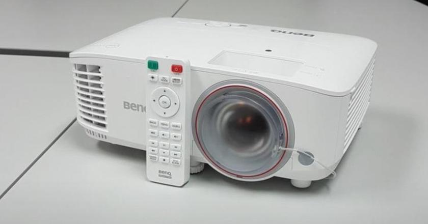 BenQ TH671ST projector voor kleine kamer