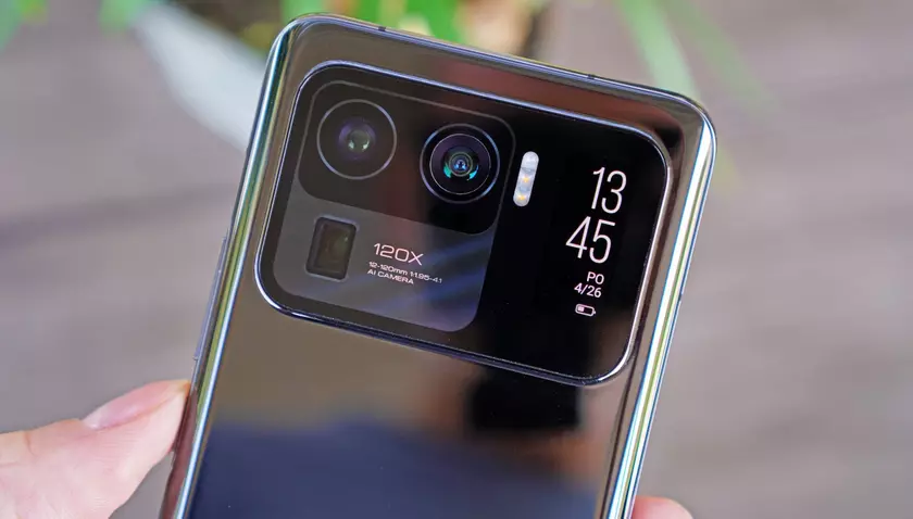 Xiaomi 12 Ultra получит более эффективную оптическую стабилизацию, чем iPhone 13 Pro