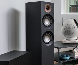 Jamo Studio Series S809 Floor Standing Speaker Pair
