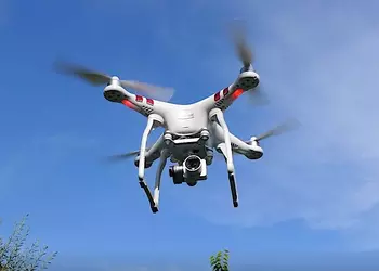 Квадрокоптер Xiaomi сможет автоматически лететь за хозяином