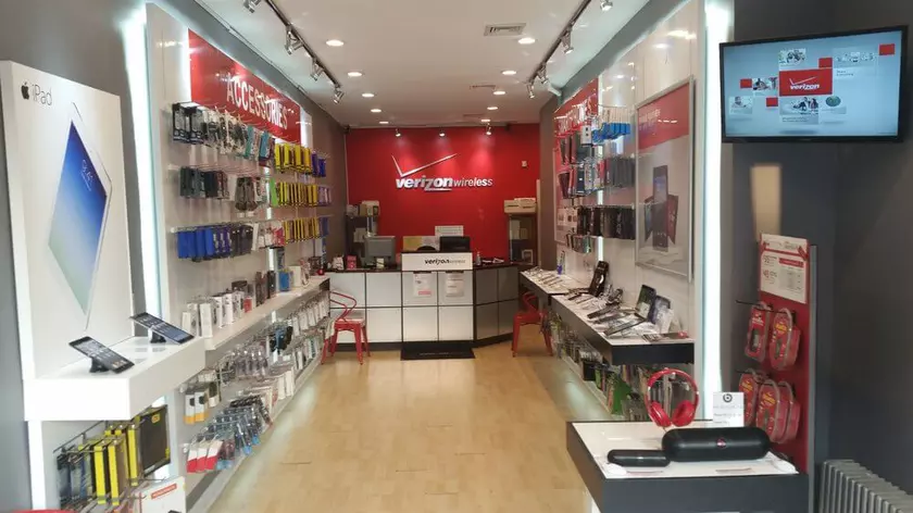 Штаты не покорились: Verizon вслед за AT&T отказался продавать смартфоны Huawei