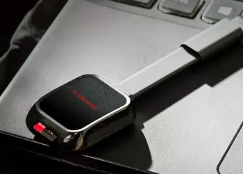 SanDisk QuickFlow: компактный картридер для тех, кто не любит ждать