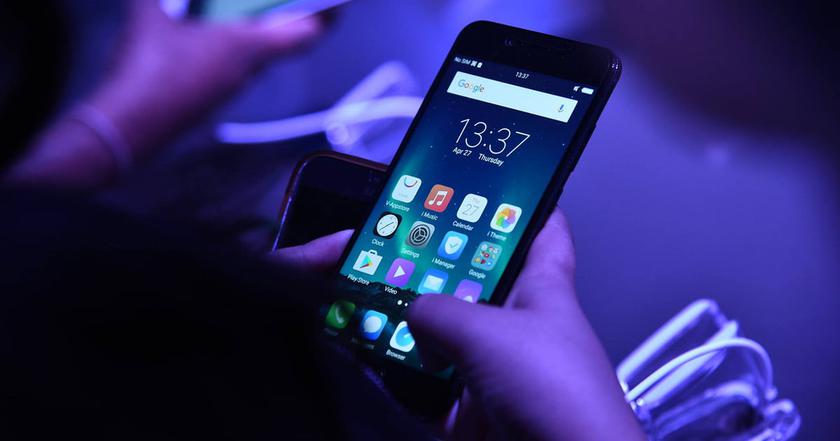 Vivo первым выпустит смартфон с экранным сканером отпечатков пальцев