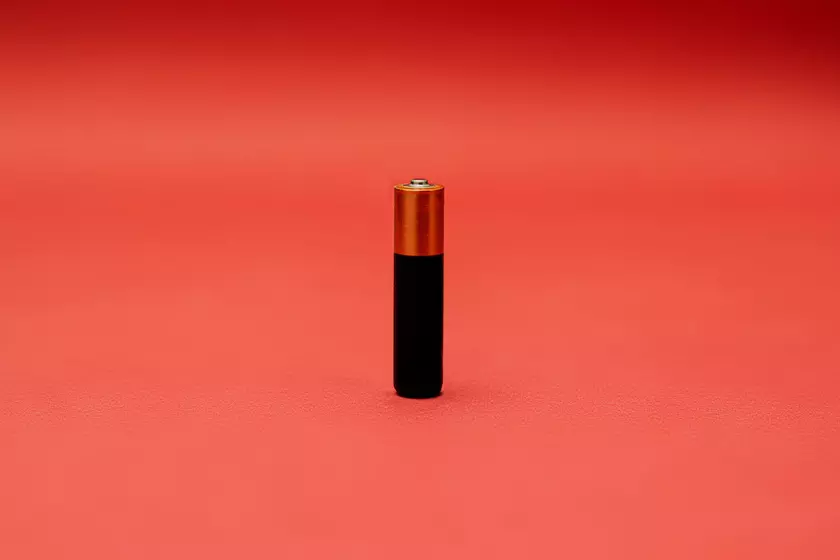 Деревянный электролит для батарей нового поколения обеспечивает рекордную проводимость