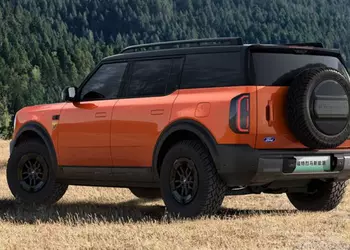 Культовый американский внедорожник Ford Bronco стал электромобилем, но пока только для Китая