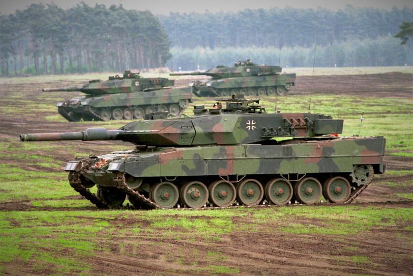 Переданные Испанией танки Leopard 2 уже направляются в Украину — они прибудут через 6 дней
