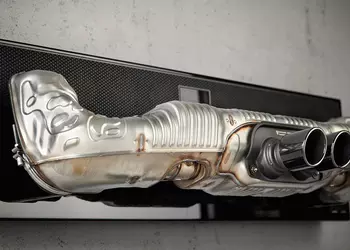 Porsche Design сделал музыкальную колонку из выхлопной трубы Porsche 992 GT3 и будет продавать её за $12 000