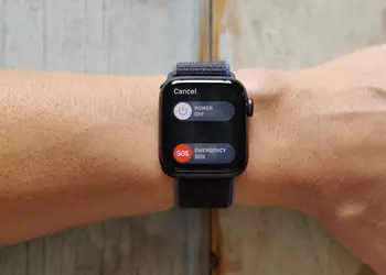 Apple Watch and Siri smartwatch accidentally summoned 15 armed police officers to the gym, claiming a shooting