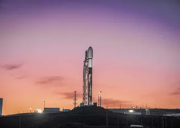 SpaceX совершила два успешных орбитальных пуска ракет Falcon 9 с интервалом менее 5 часов