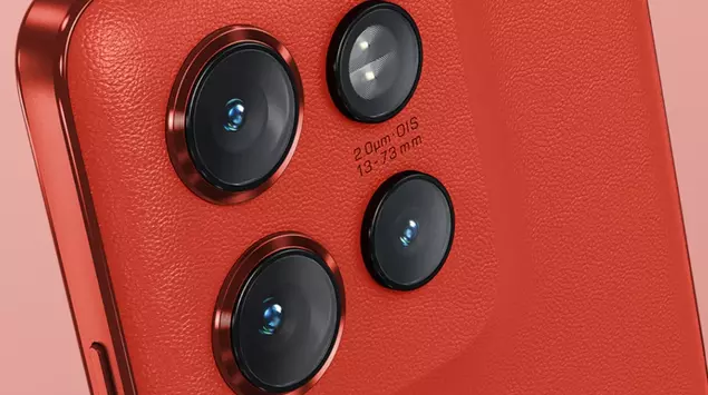 Motorola accidentally confirmed the Edge 70 ...