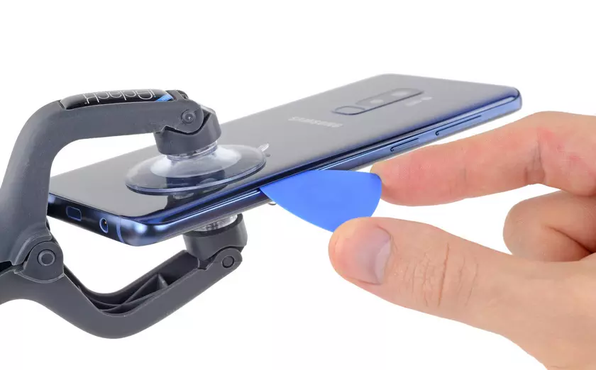 Samsung Galaxy S9+ под скальпелем iFixit: что нового в камере?