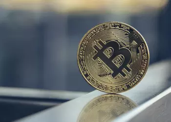 Хакеры взломали популярную биржу и украли у пользователей $31 000 000 в Bitcoin и Ethereum