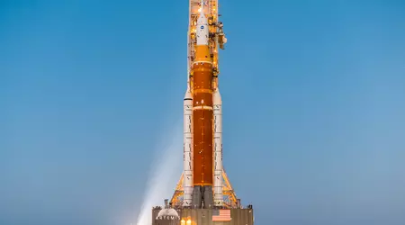 NASA's SLS rocket and Orion spacecraft receive new equipment for the Artemis II manned mission