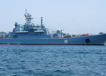 Украинская разведка с помощью морского дрона потопила большой российский десантный корабль «Цезарь Куников»