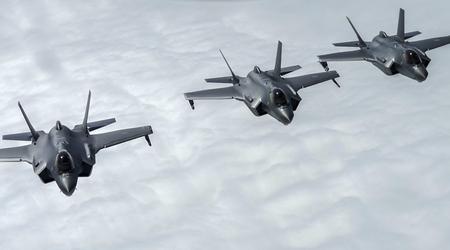La Romania si prepara a ordinare 32 caccia statunitensi di quinta generazione F-35 Lightning II al costo di 6,5 miliardi di dollari