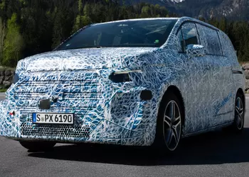 Mercedes подготовил замену EQV: электрический минивэн-универсал VLE показали официально