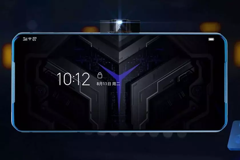 Lenovo тизерит Legion — игровой смартфон с горизонтальным экраном
