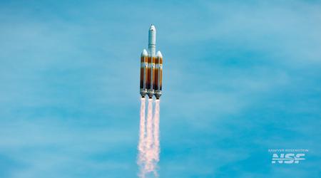 The end of an era: Delta IV Heavy takes final step in space