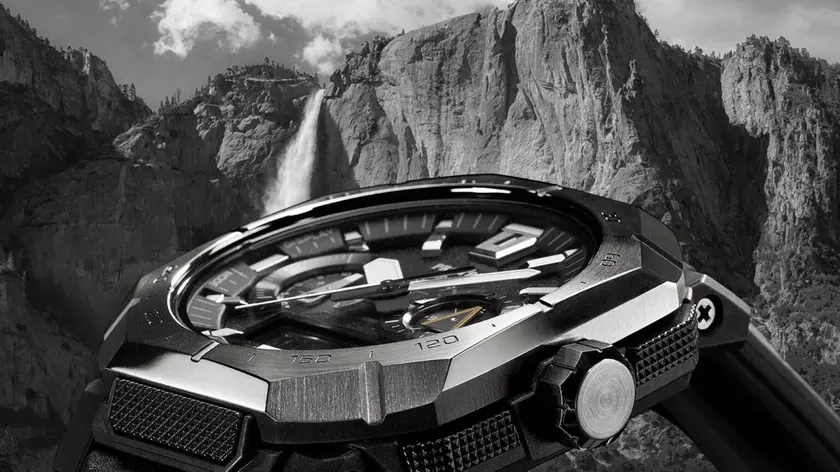 Unleashing the Wild: Casio Pro Trek PRW-B1000 Smartwatch for Adventure Seekers