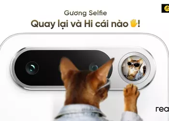 Smartphone with a mirror? — that's ...