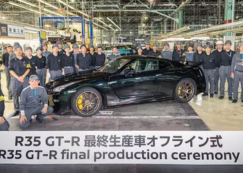 Nissan завершил производство GT-R после 18 лет на конвейере