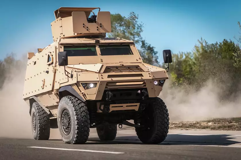 Зеленский: Франция передаст Украине современные бронированные автомобили ACMAT Bastion с запасом хода в 1400 км