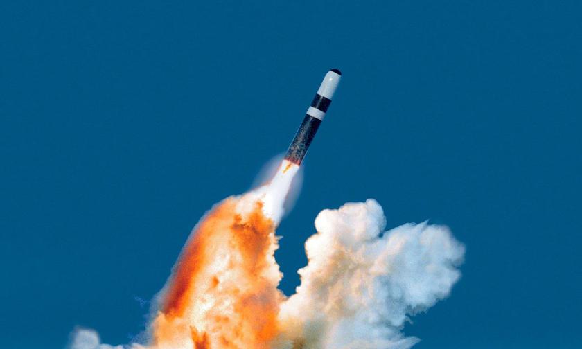Lockheed Martin получила $474 млн на производство и поддержку баллистических ракет Trident II (D5) с дальностью более 11 000 км, которые могут нести ядерную боеголовку мощностью до 475 килотонн