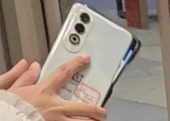 OnePlus Ace 3V (aka OnePlus Nord 4) with a new design has surfaced in a photo