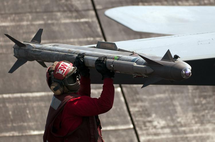 Canada koopt AIM-9X Sidewinder tactische raketten ...