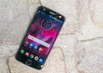 American Moto Z2 Force from Verizon began to upgrade to Android 8.0